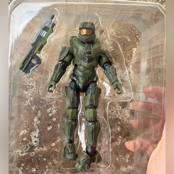 2022 Jazwares HALO INFINITE Series 6 MASTER CHIEF Figure With Assault Rifle 4.7" - Picture 1 of 11